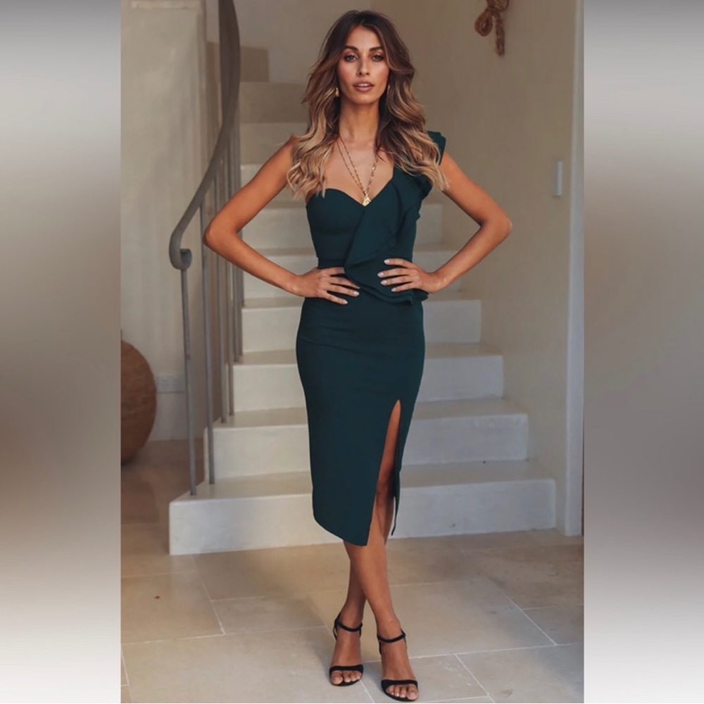 Hello Molly Caruso One Shoulder MIDI Dress